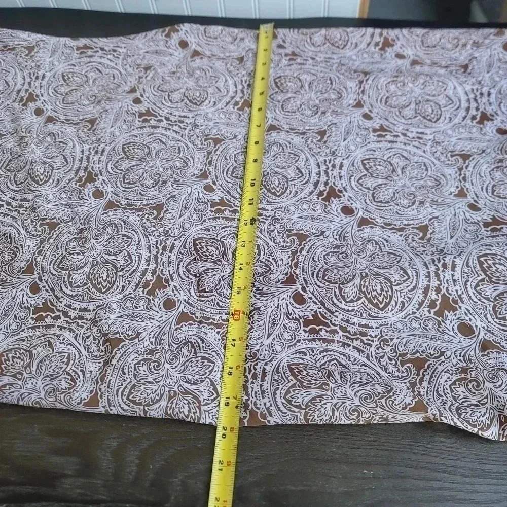 Kathie Lee Sz 16 Sleeveless Sheath Dress Ruffle Hem Tan White Paisley V-Neck - Picture 12 of 14